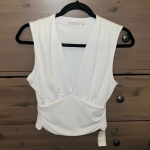 NWT Abercrombie Soft A&F Collection Ruched V Neck